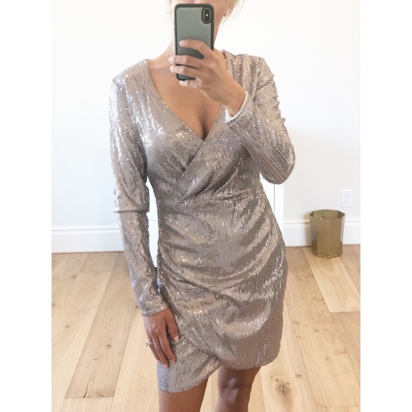 LAST 1! Silver Long Sleeve Sequin Surplice Dress S - Picture 2 of 8